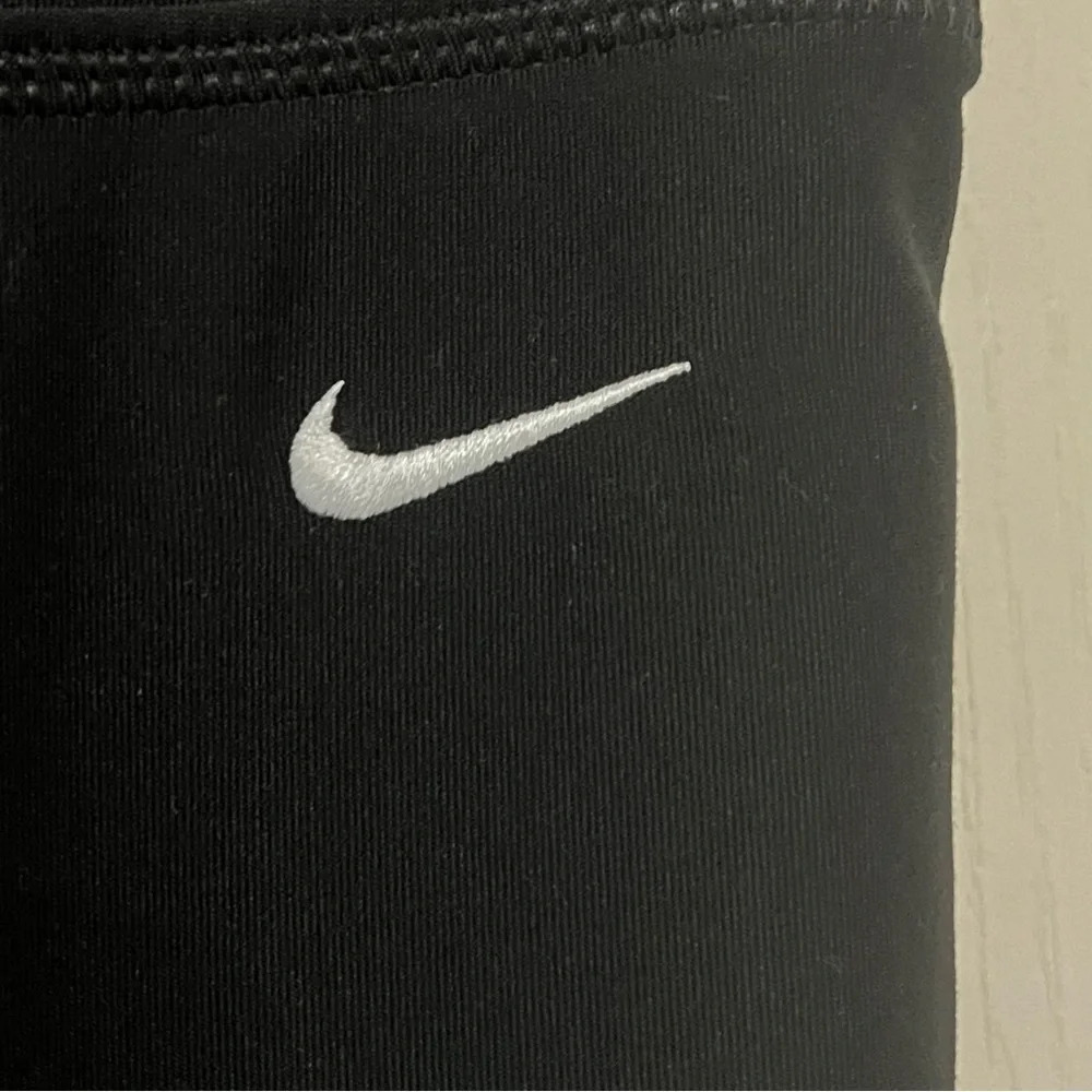 Nike Dri-Fit Pants - Picture 3 of 5